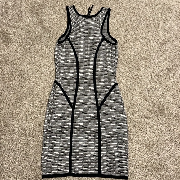 3/$15 Marc New York Andrew Marc dress - Picture 5 of 6
